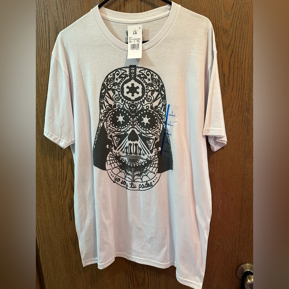 Star Wars white tshirt. Size large.